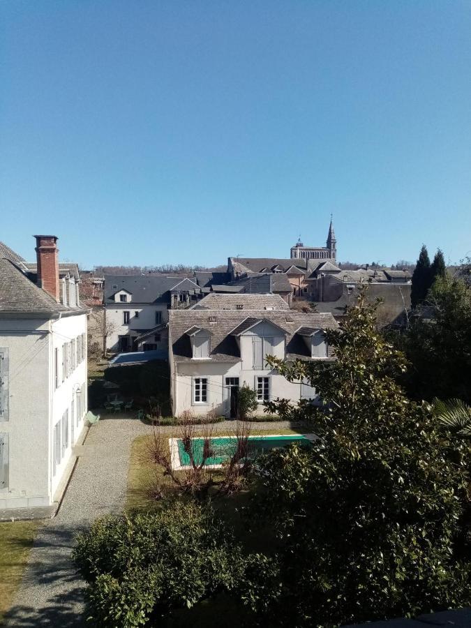 Charmant Appartement Au Centre De Bagnères-de-Bigorre المظهر الخارجي الصورة
