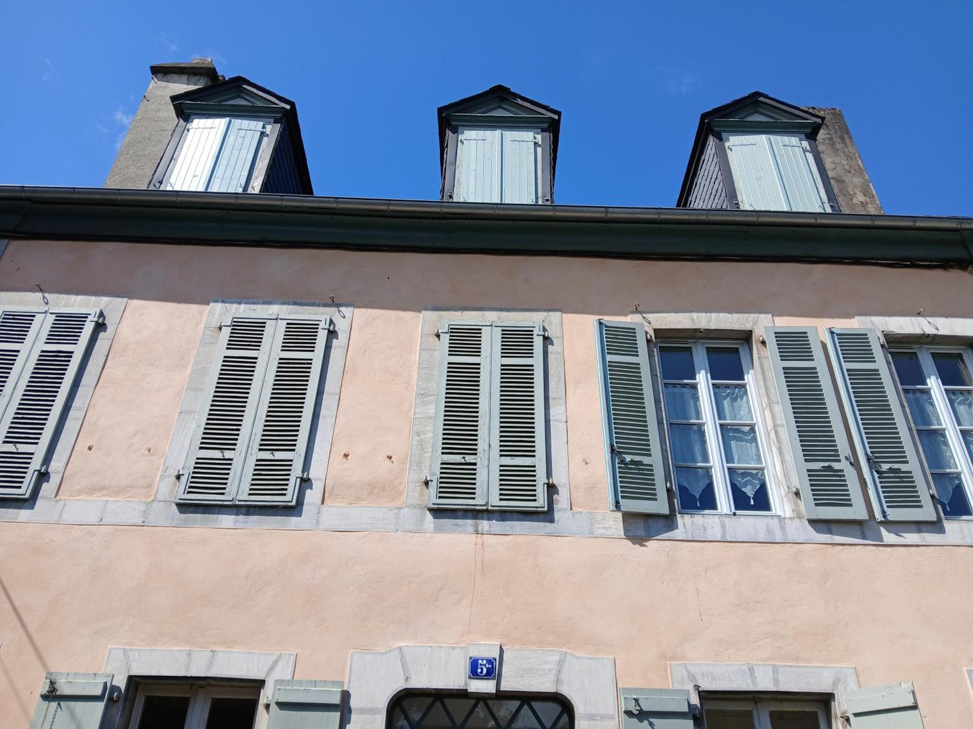 Charmant Appartement Au Centre De Bagnères-de-Bigorre المظهر الخارجي الصورة